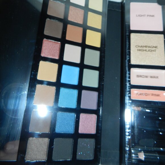 PROFUSION COSMETICS Face 41 pc Full Face Palette Beauty set📦🏃🏻💨⚡🚚 - Picture 3 of 16